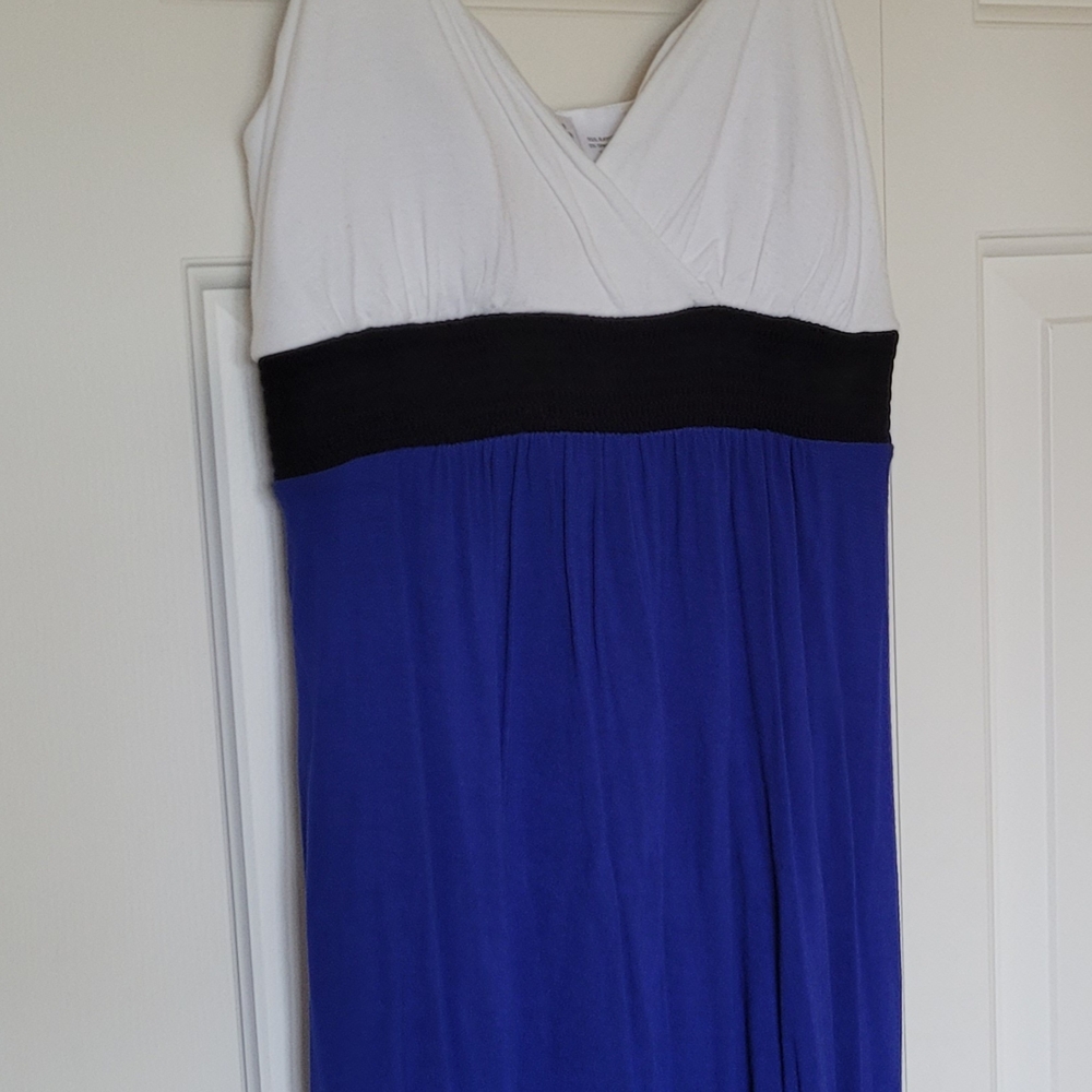 INC International Concepts Sleeveless V-Neck Midi Dress